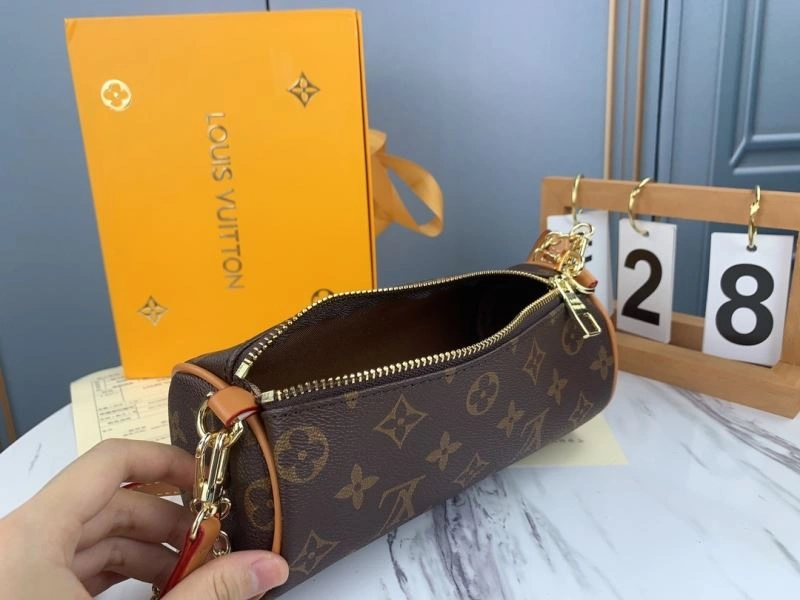 StreetReady Louis Vuitton Round Bags 79777