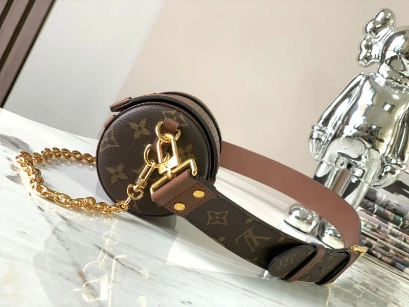 Louis Vuitton Round Bags Classic 39718