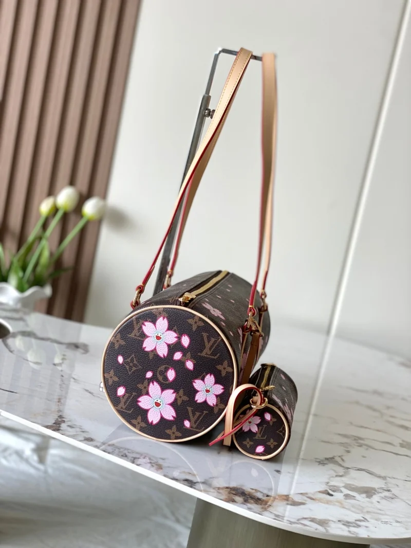 Louis Vuitton Round Bags Comfortable 38897