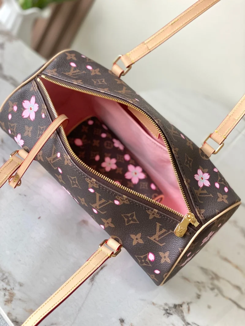 Louis Vuitton Round Bags Comfortable 38897