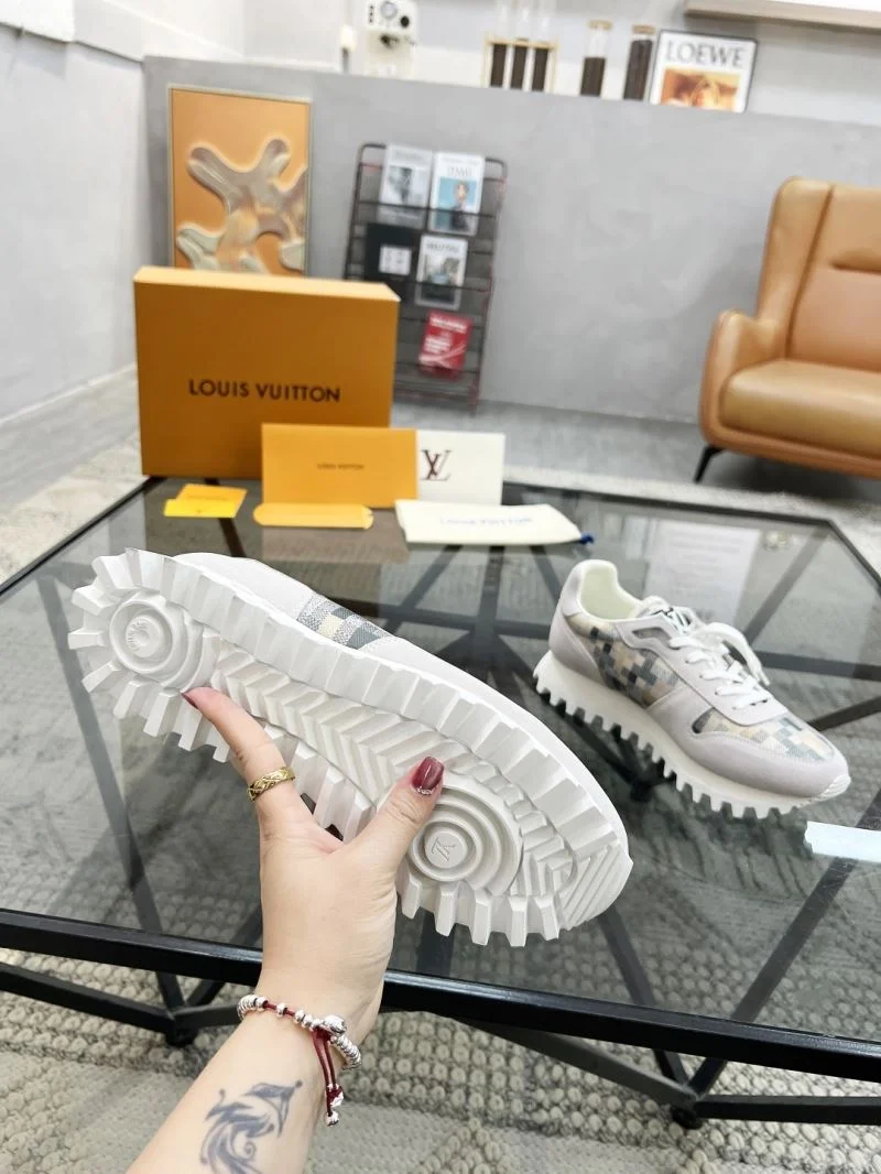 Louis Vuitton Run Away Sneaker UrbanStyle 30715