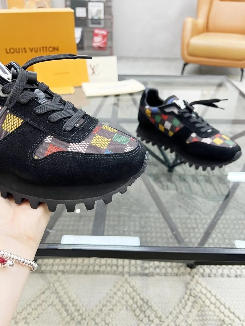 Cozy Louis Vuitton Run Away Sneaker 30709