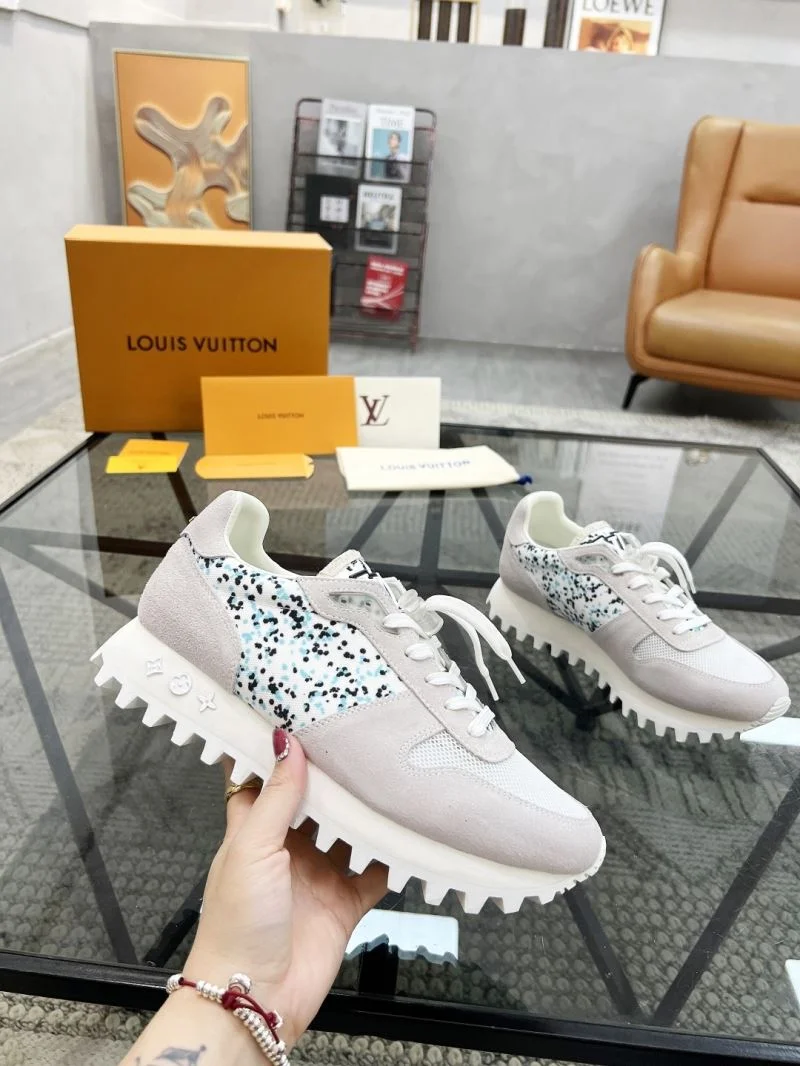 Louis Vuitton Run Away Sneaker Snug 30703