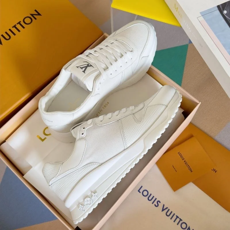 Sleek Louis Vuitton Run Away Sneaker 31596