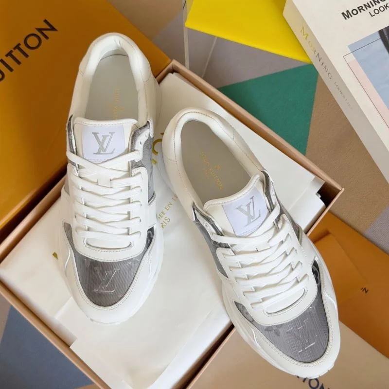 Louis Vuitton Run Away Sneaker Versatile 31570
