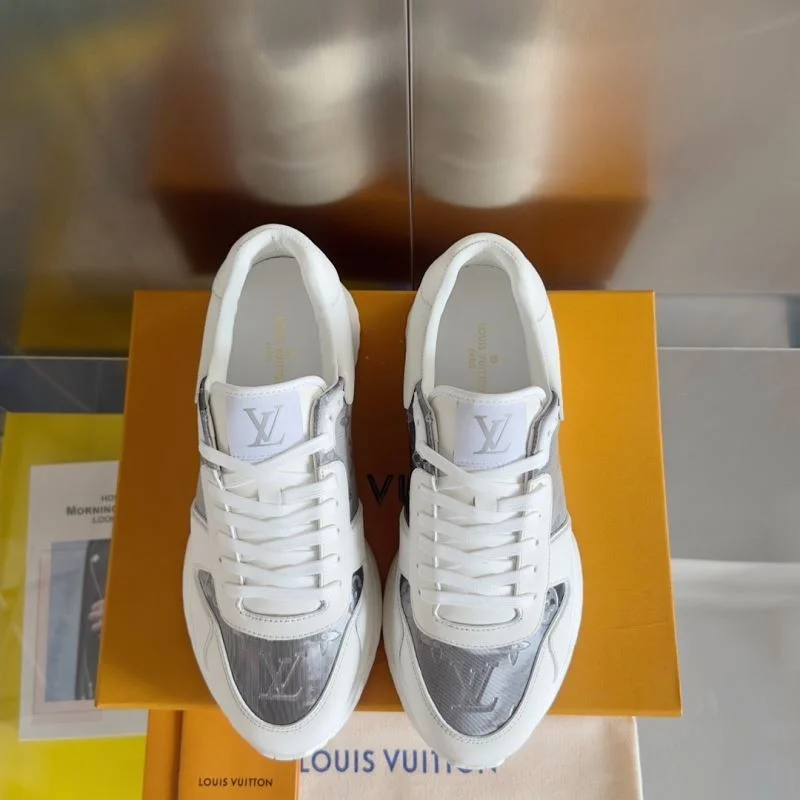 Louis Vuitton Run Away Sneaker Versatile 31570