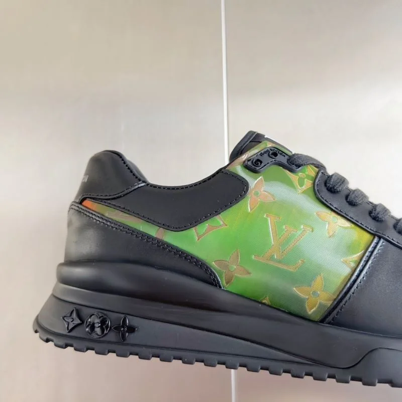 Comfortable Louis Vuitton Run Away Sneaker 31579