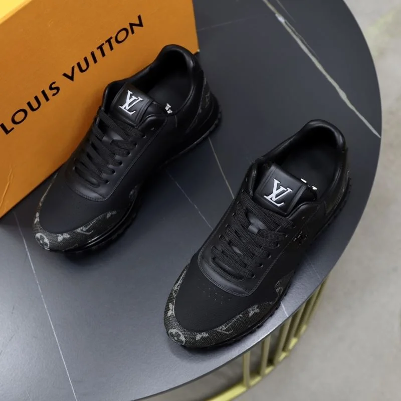 Breathable Louis Vuitton Run Away Sneaker 32746