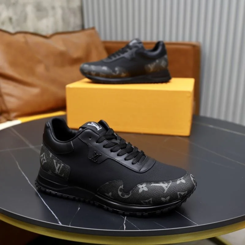 Breathable Louis Vuitton Run Away Sneaker 32746