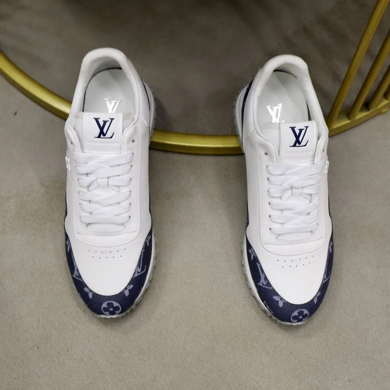 Trendy Louis Vuitton Run Away Sneaker 32744