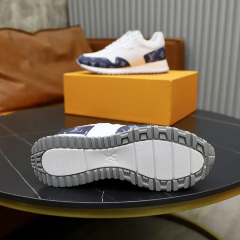 Trendy Louis Vuitton Run Away Sneaker 32744