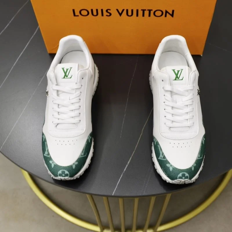 Durable Louis Vuitton Run Away Sneaker 32745