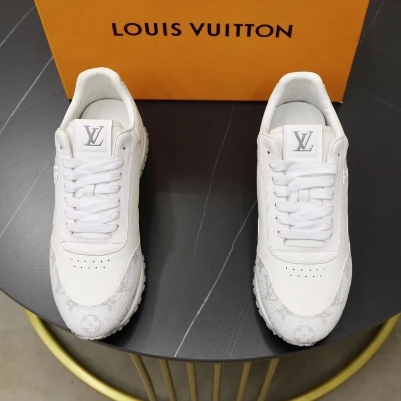 Louis Vuitton Run Away Sneaker Bold 32741