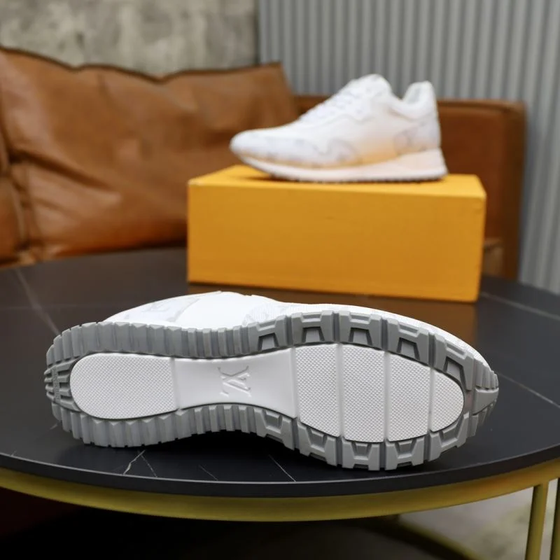 Louis Vuitton Run Away Sneaker Bold 32741