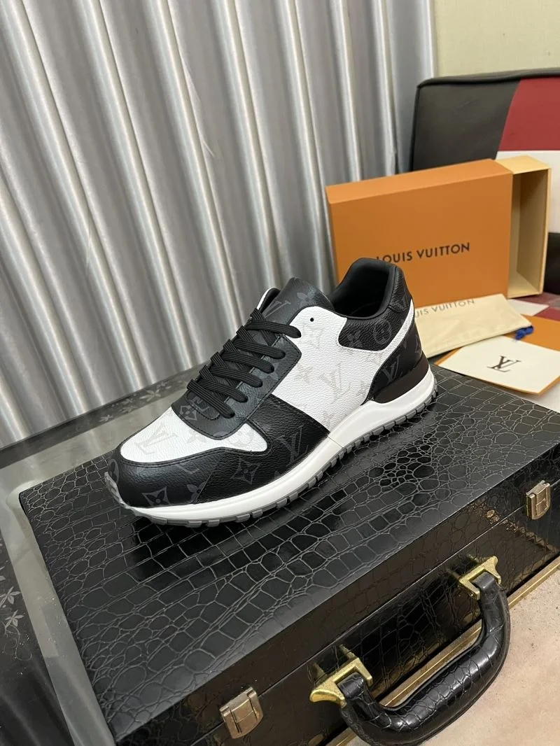 Soft Louis Vuitton Run Away Sneaker 32740
