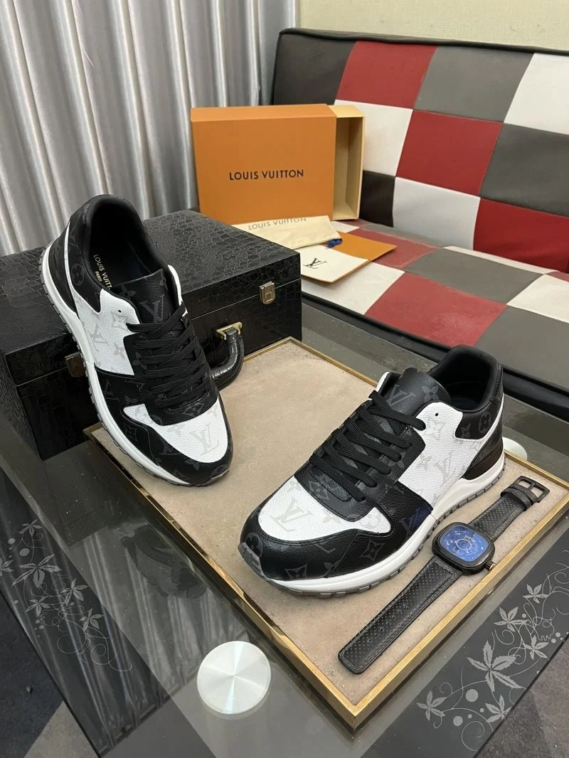 Soft Louis Vuitton Run Away Sneaker 32740
