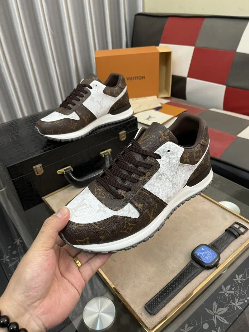 Premium Louis Vuitton Run Away Sneaker 32729