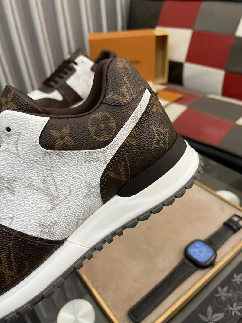 Premium Louis Vuitton Run Away Sneaker 32729