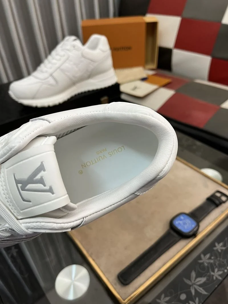 Louis Vuitton Run Away Sneaker TimelessDesign 32738