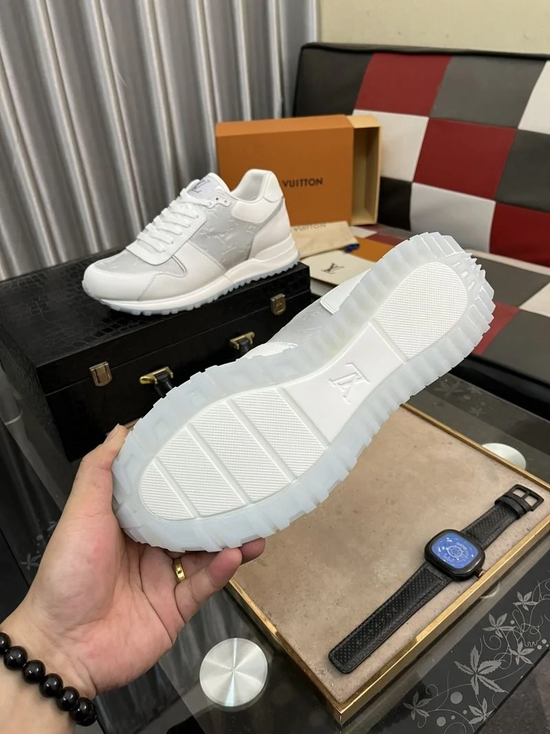 Original Louis Vuitton Run Away Sneaker 32722