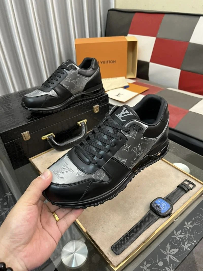 Unique Louis Vuitton Run Away Sneaker 32723