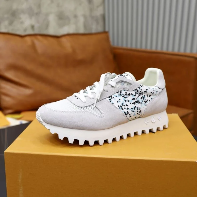 NewStyle Louis Vuitton Run Away Sneaker 32735