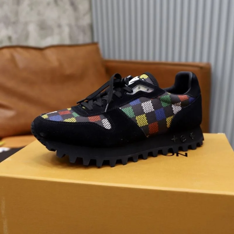 Louis Vuitton Run Away Sneaker Trendy 32726