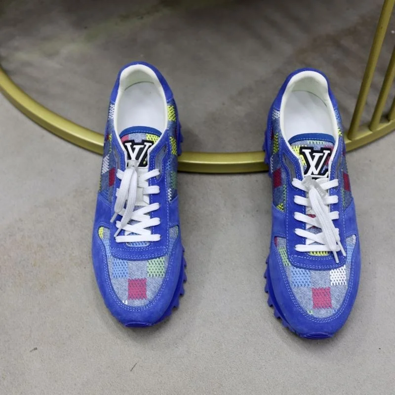 Casual Louis Vuitton Run Away Sneaker 32724