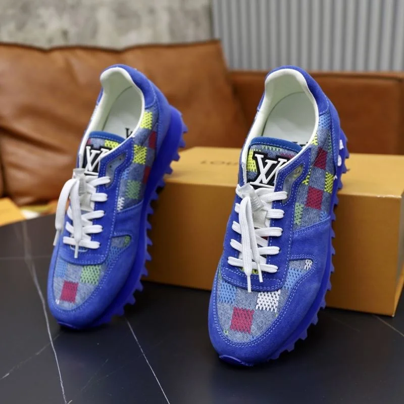 Casual Louis Vuitton Run Away Sneaker 32724