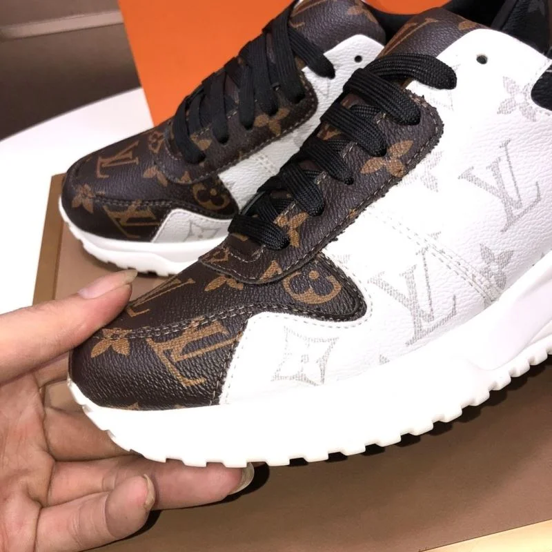 Effortless Louis Vuitton Run Away Sneaker 32737