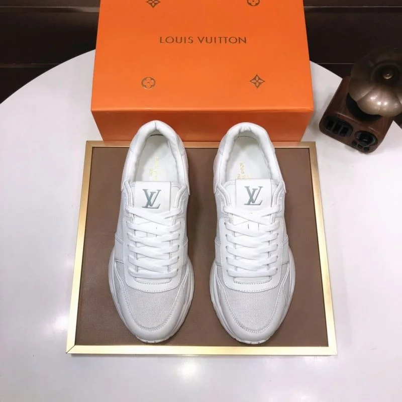 Effortless Louis Vuitton Run Away Sneaker 32725