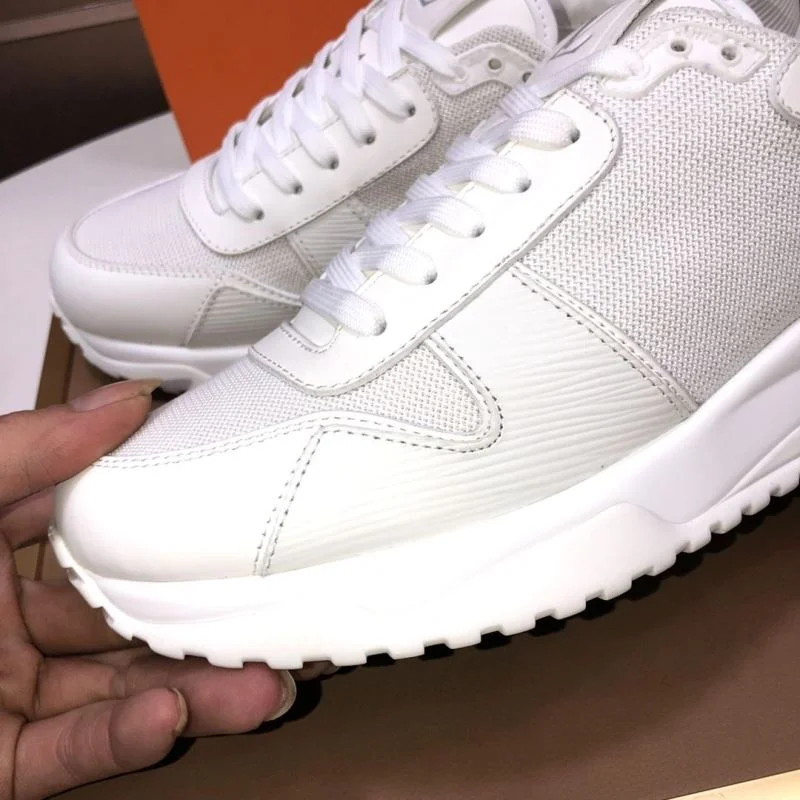 Effortless Louis Vuitton Run Away Sneaker 32725