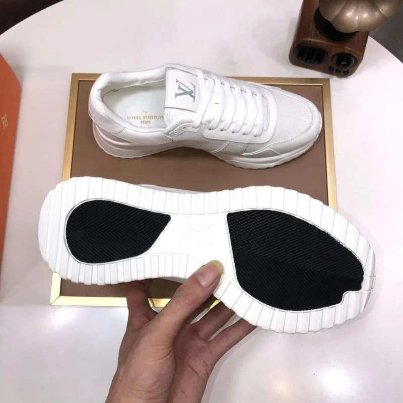 Effortless Louis Vuitton Run Away Sneaker 32725