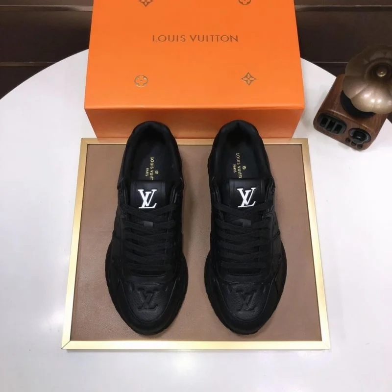 TopPick Louis Vuitton Run Away Sneaker 32717