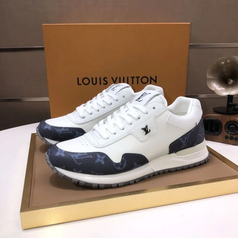 NewStyle Louis Vuitton Run Away Sneaker 32710