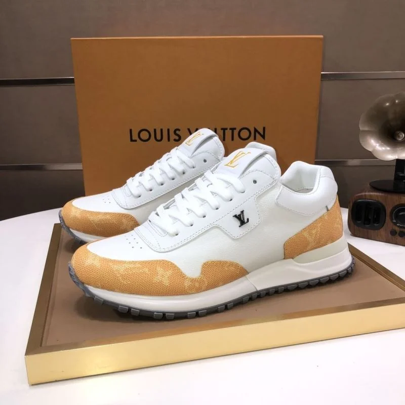 Durable Louis Vuitton Run Away Sneaker 32708