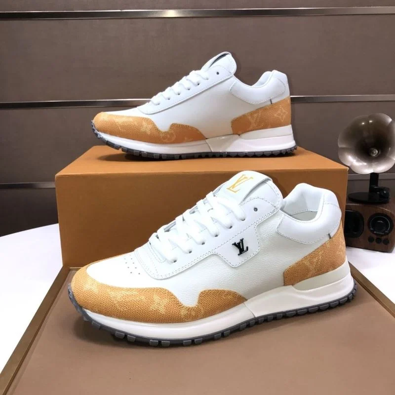 Durable Louis Vuitton Run Away Sneaker 32708