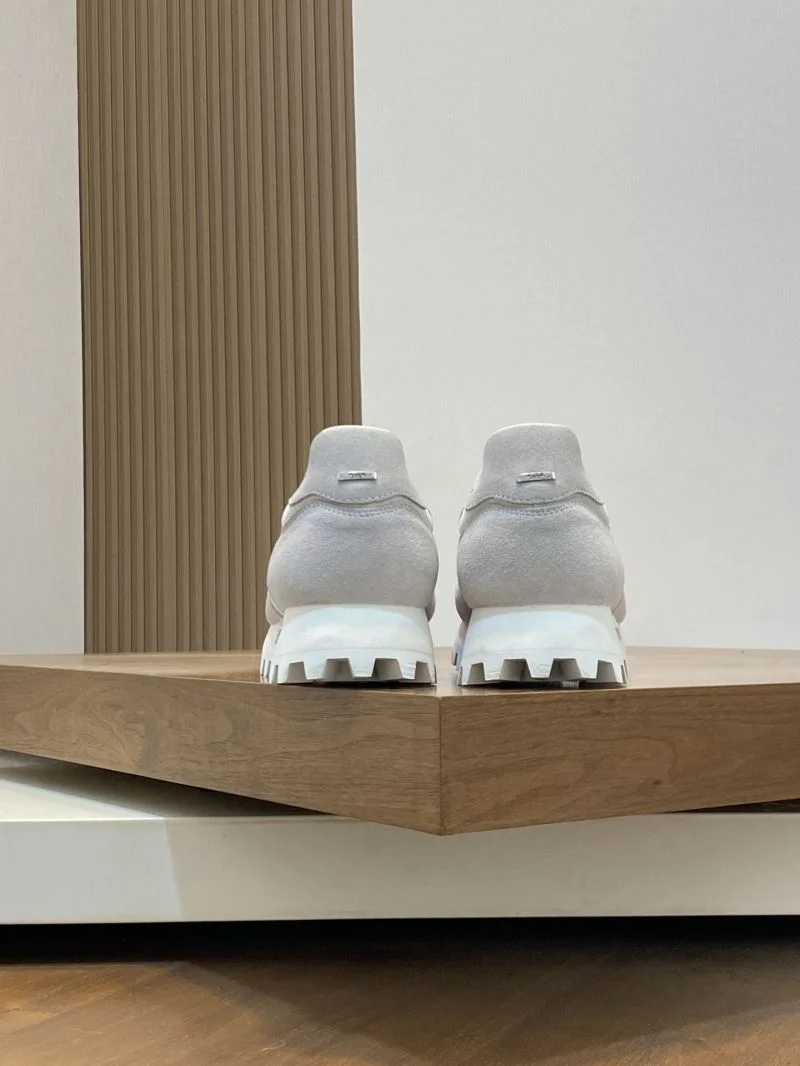 Louis Vuitton Run Away Sneaker TravelReady 32705