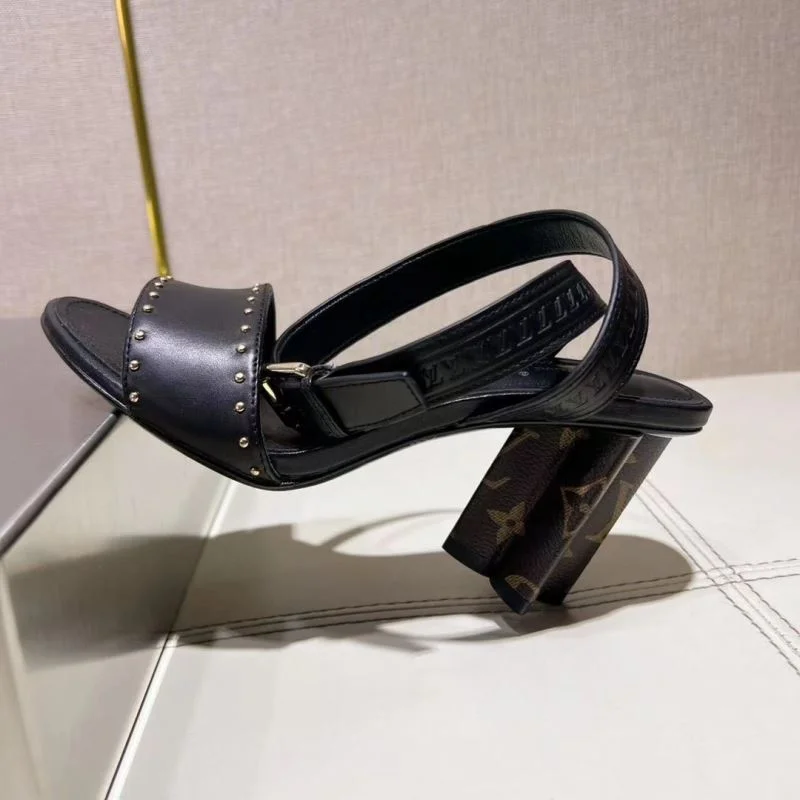 ZipUp Louis Vuitton Sandals 32266