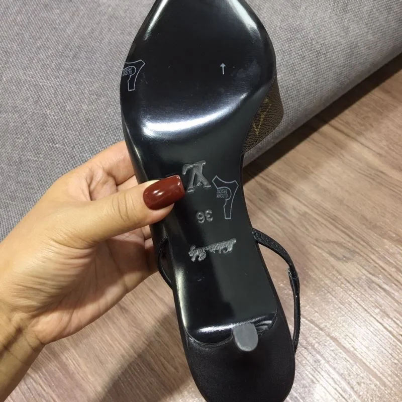 Louis Vuitton Sandals Efficient 32267