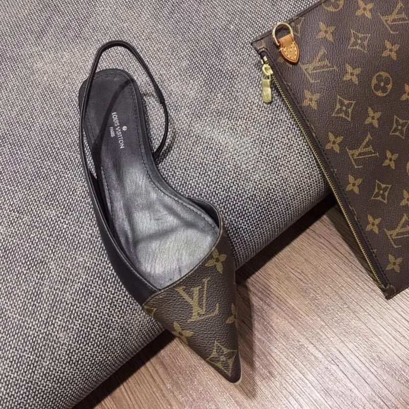 Louis Vuitton Sandals EyeCatching 32270