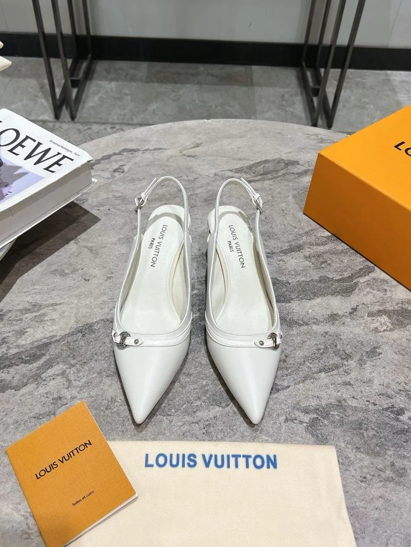 Lightweight Louis Vuitton Sandals 32281