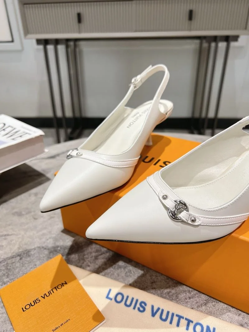Lightweight Louis Vuitton Sandals 32281