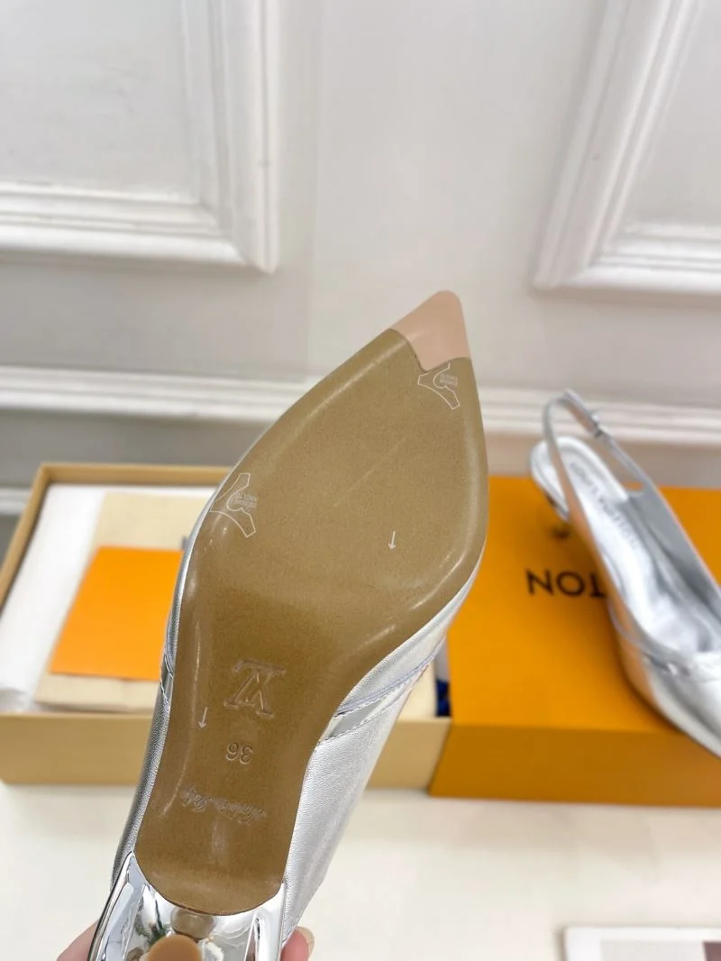 ZipUp Louis Vuitton Sandals 32252