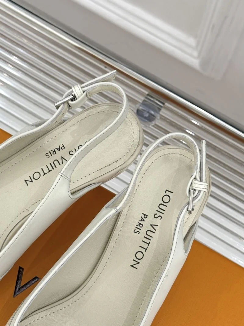 Fashionable Louis Vuitton Sandals 32243
