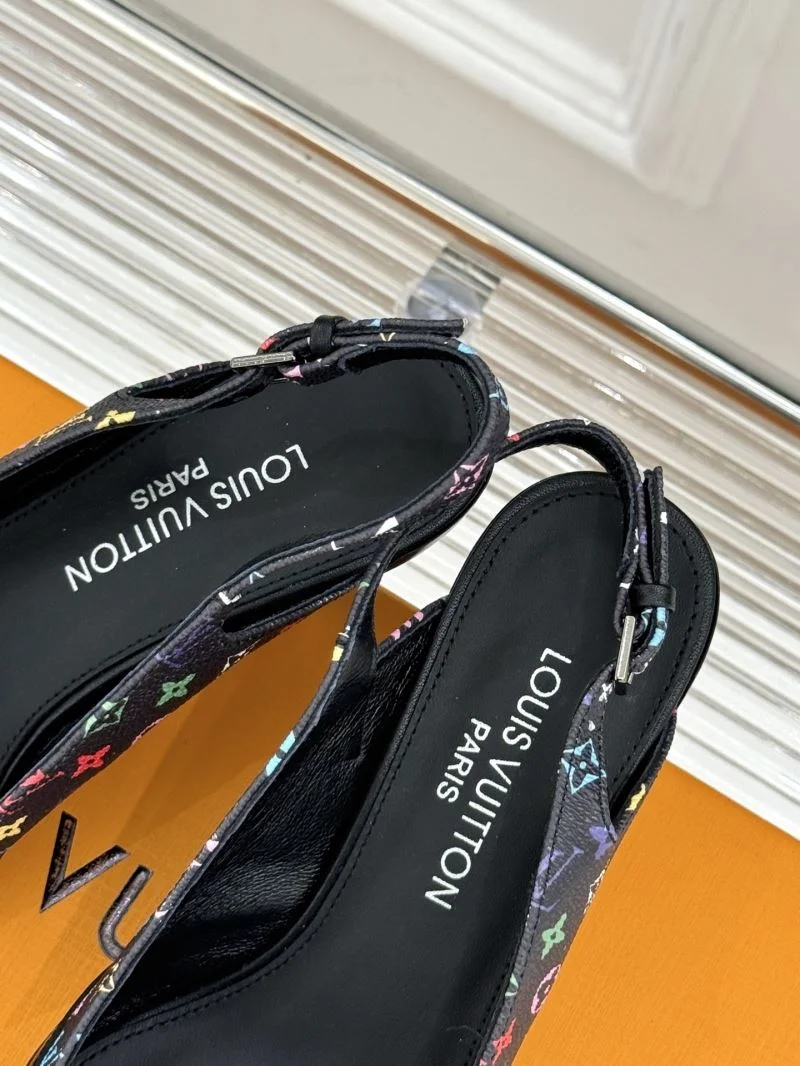 Louis Vuitton Sandals OnTrend 32229