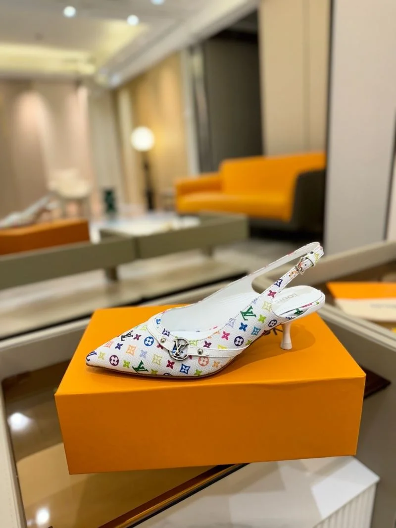 Unisex Louis Vuitton Sandals 32224