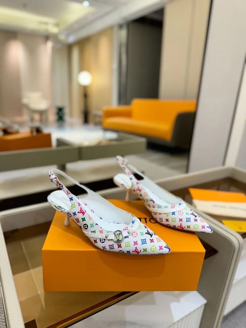 Unisex Louis Vuitton Sandals 32224
