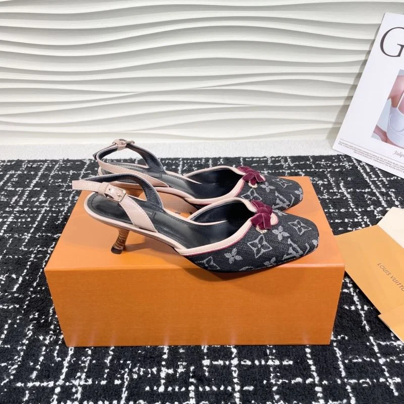 AllSeason Louis Vuitton Sandals 31903