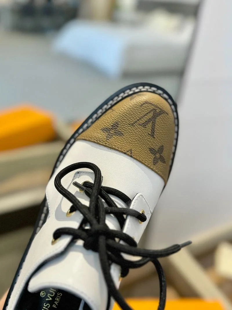 Louis Vuitton Sandals Supportive 31906
